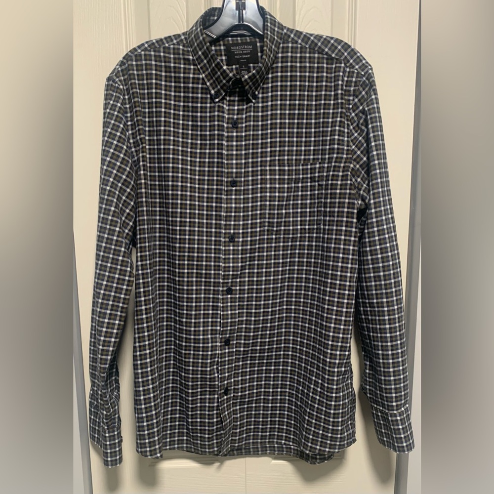 Nordstrom Men’s Casual Dress Shirt